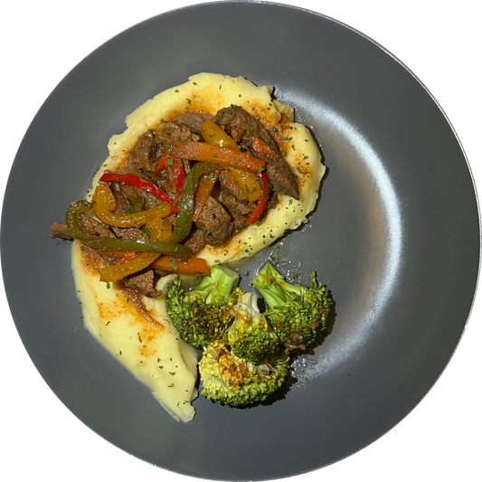 Pepper Steak, Creamy Garlic Mash + Broccoli